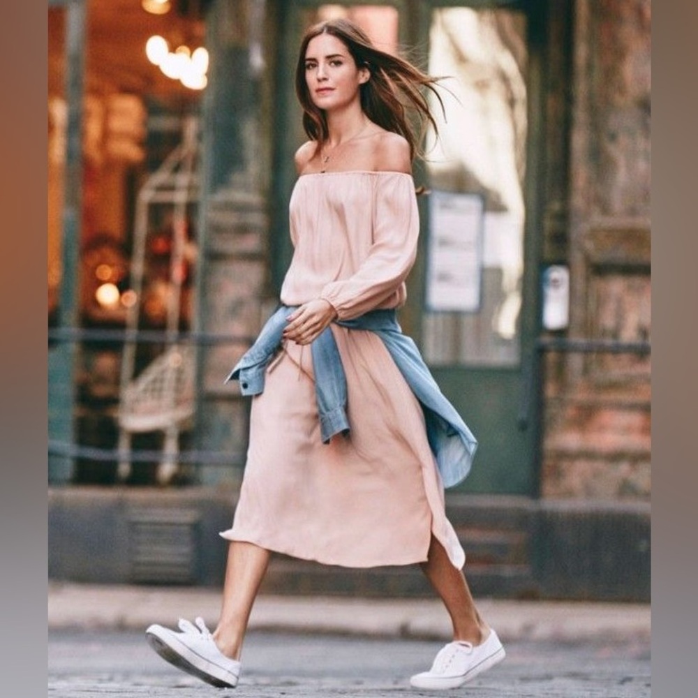 🕠 🌟3 for $30🌟 NWOT | Who What Wear | Off‑Shoulder Midi Dress | Blush | Medium